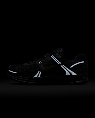 NIKE公式】ナイキ ズーム ボメロ 5 メンズシューズ.オンラインストア